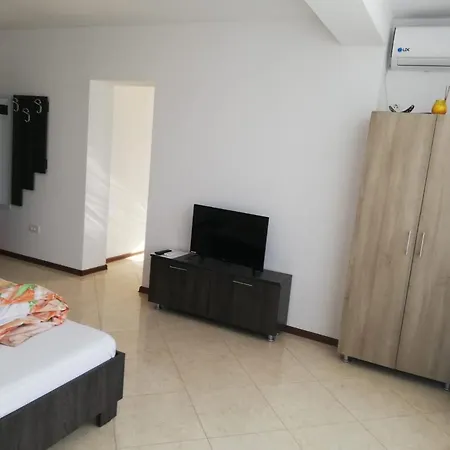 Casa Tihan בית הארחה Năvodari